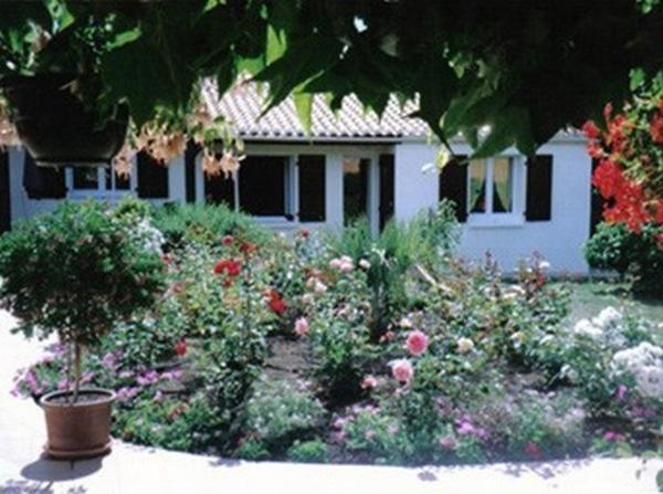 Chambres D'Hotes La Forterie Vaire Exterior photo